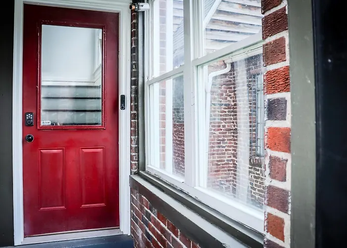 Apartamento Downtown Retreat - 2br Oasis *